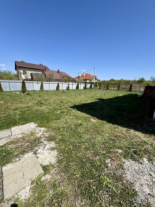 Продаж окремого будинку в Конопниці