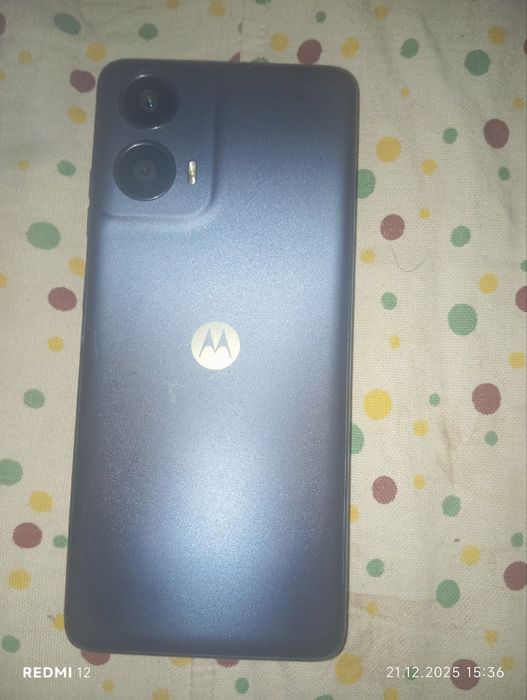 Продам телефон в не плохом состоянии moto g 24 power срочно