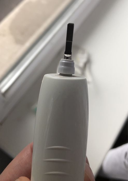 Зубная щетка Philips Sonicare HX6530