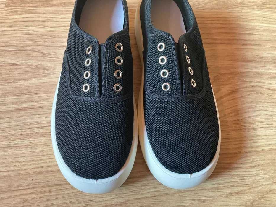 Buty damskie trampki r. 39