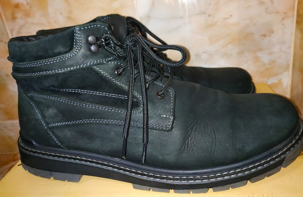 Зимове чоловіче взуття 45 розміру.Польща.