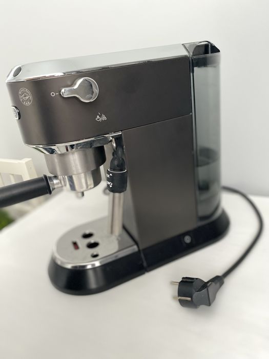 Кавомашина Delonghi