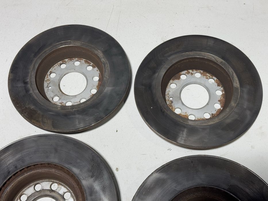 Тормозні диски passat b6 перід зад тормозные диски задние передние