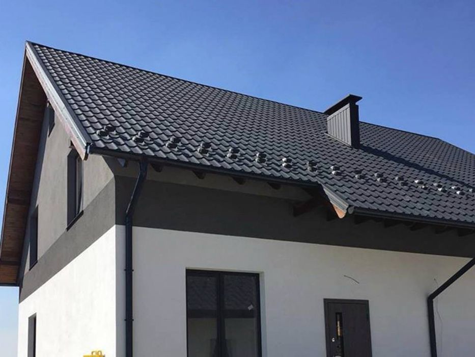 Будівництво нового даху. Металочерепиця, профнастил утемеплення, ринва