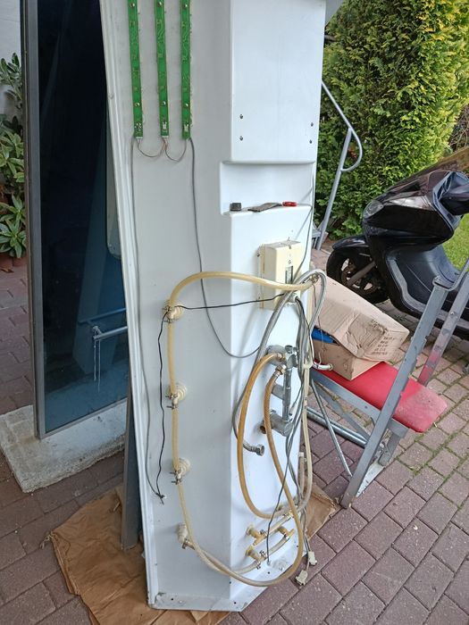 Kabina natryskowa z hydromasażem