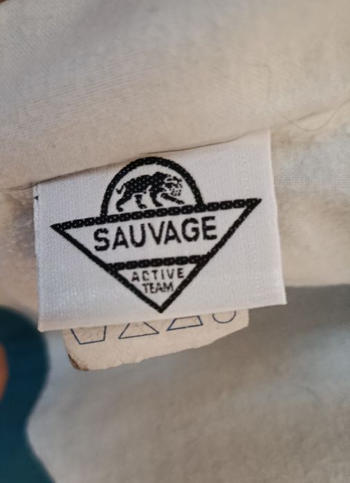 Продам вітровку бірюзову