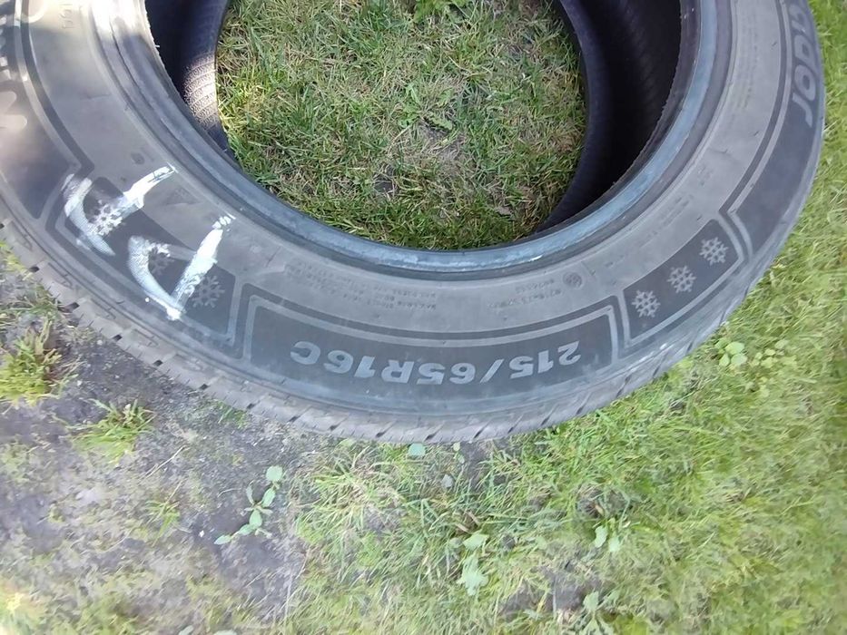 opony zimowe 215/65/16c