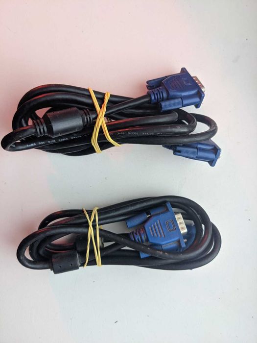 Продам Кабель шнур VGA- VGA б.у.
