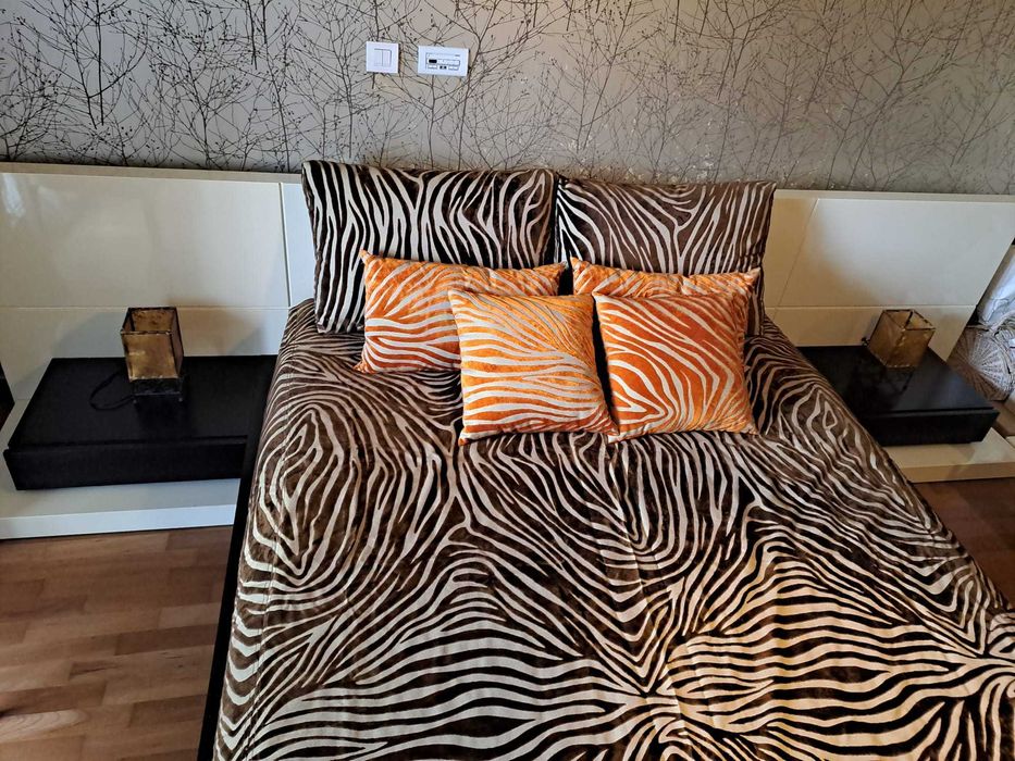 Mobília Quarto de Casal wengue e lacado bege alto brilho (usado)