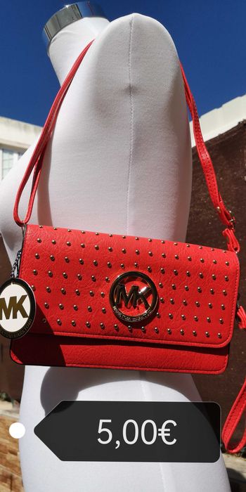 Malas Novas e usadas desde 3 euros