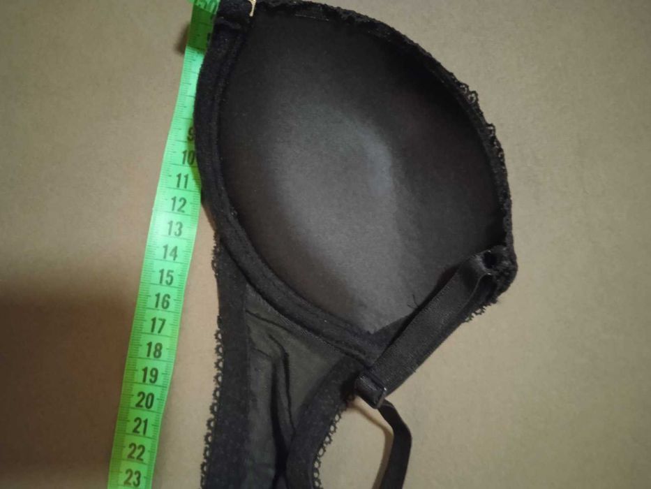 Новий фірмовий бюстик з незйомним пуш-апом