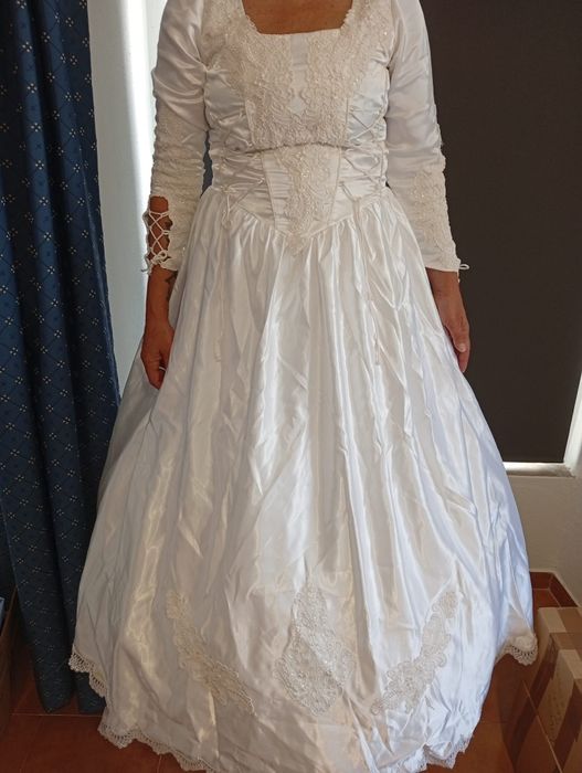 Vestido de noiva da Casa Pedritos na Amadora