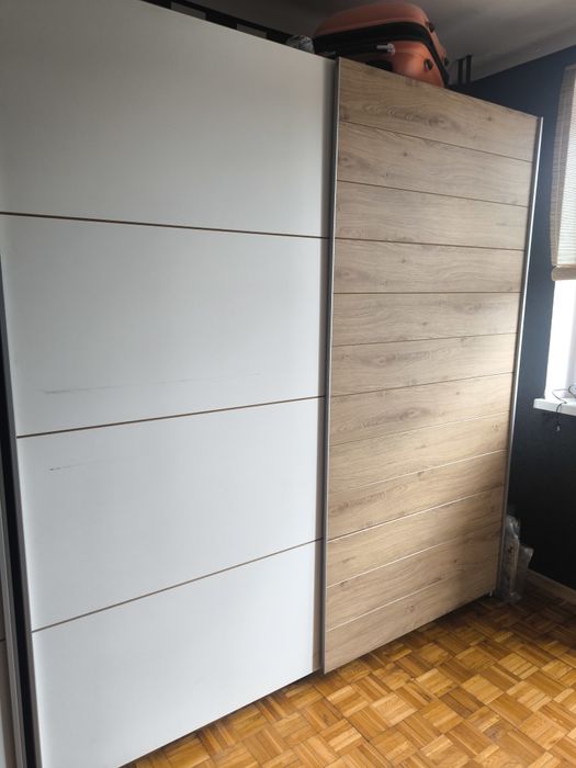 Szafa przesuwna szerokość 200 cm
