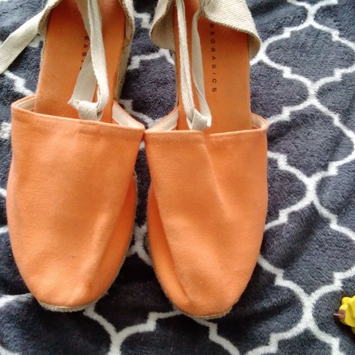 Espadryle  na koturnie 39