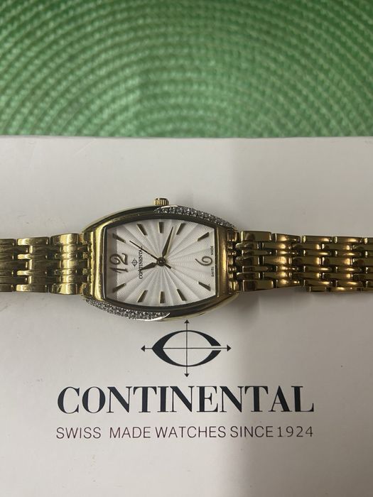 Часы женские швейцария