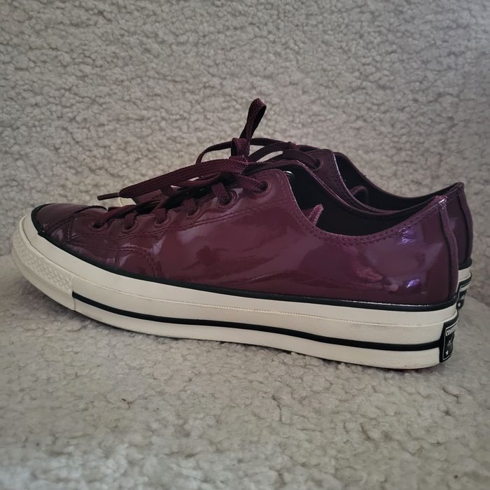 Trampki Converse Bordowe Lakierowane Niskie Unisex r 41.5 26.5 cm