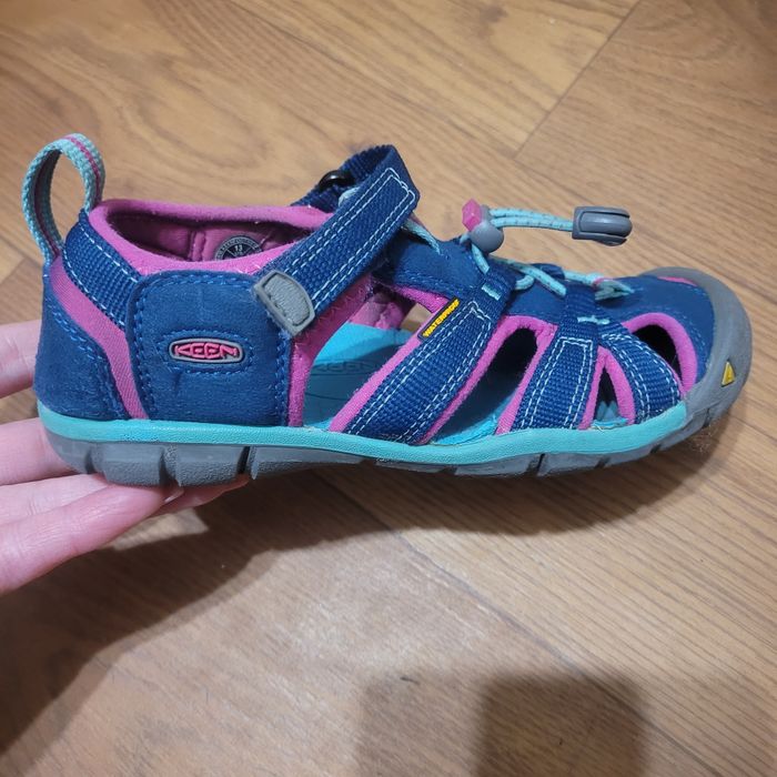 Босоніжки, сандалі Keen p. 30/31