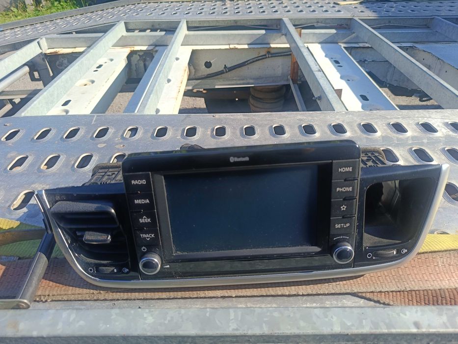 Radioodtwarzacz / Nawigacja / Duże Radio Kia Rio IV / Zapraszam