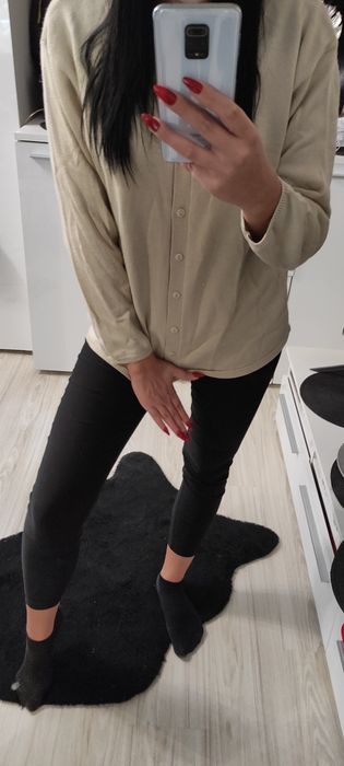 Piękny beżowy sweter wełna Merino stan bardzo dobry Jakość premium