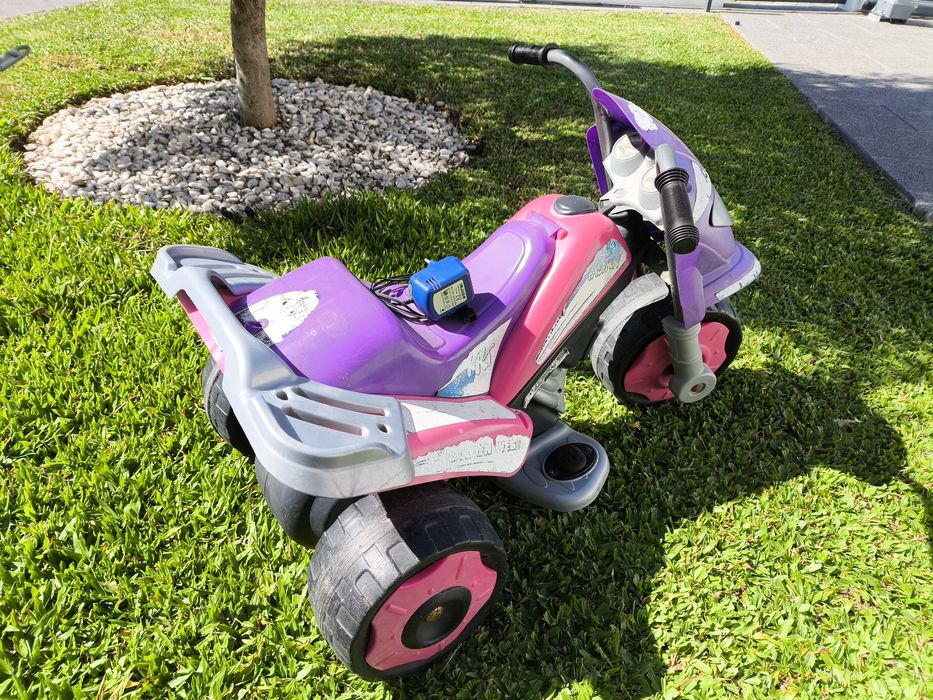 Mota elétrica para criança