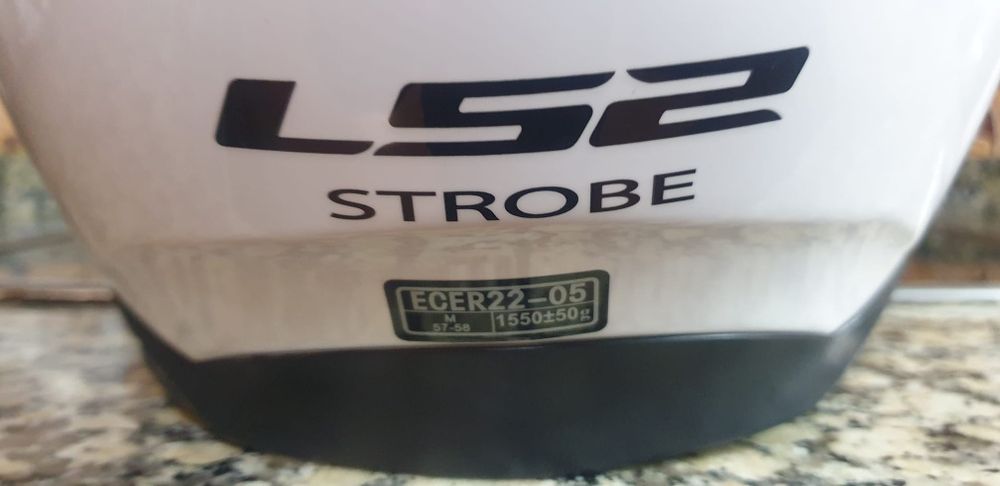 Capacete LS2 Strobe