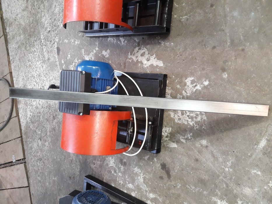 Зачисной станок для профтрубы