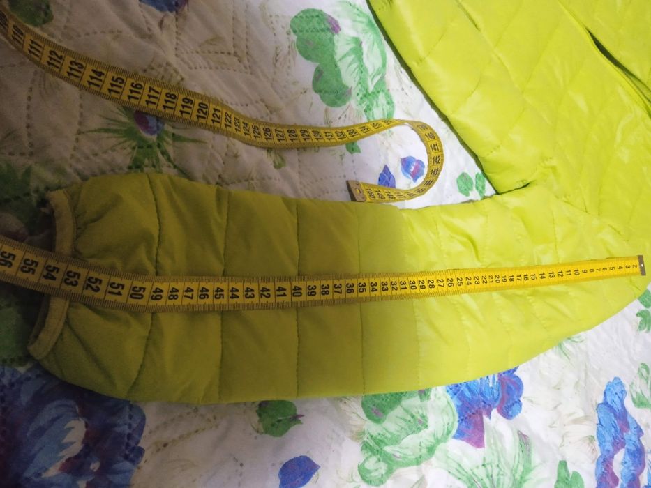 Продам куртку вітровку для дівчинки підлітка