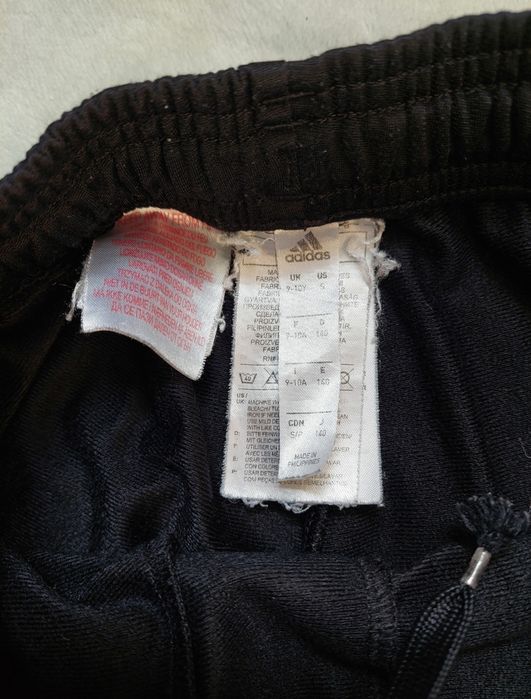 Spodnie chłopięce dresowe Adidas r.140