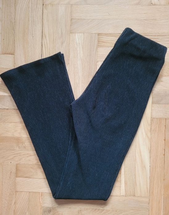 Spodnie damskie z rozszerzanymi nogawkami, H&M, rozmiar XS