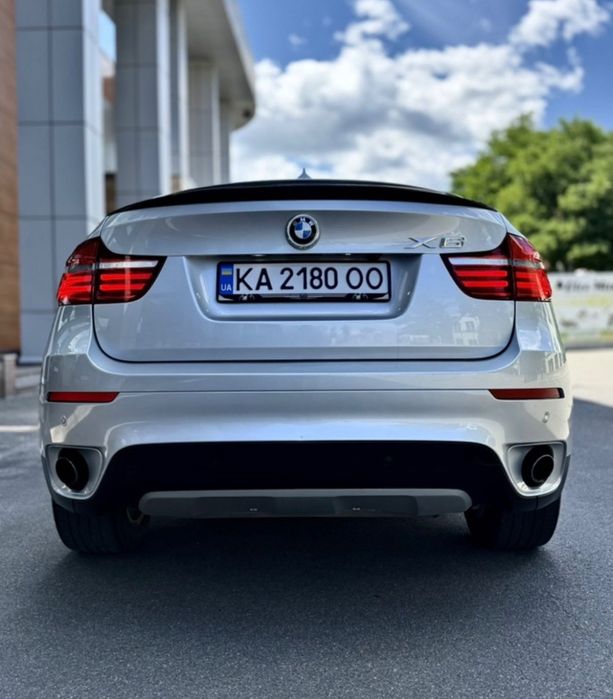 Автомобіль bmw x6 2012