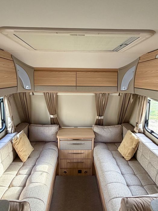 Caravana Coachman Amara - impecável