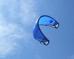 Liquid Force Hifi 09 + 12m Kitesurf kit board with Bar/lines