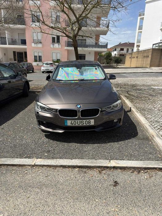 Bmw 318d Acidentado