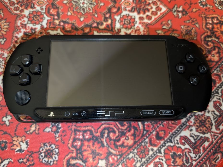 PSP Street (E1004) + 32GB + Кардрідер + Перехідник на Type-C
