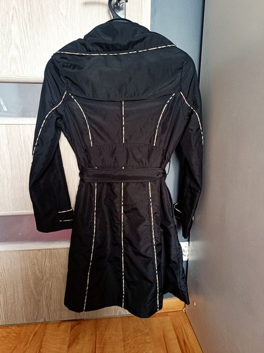 Płaszcz trencz burberry czarny krata old money