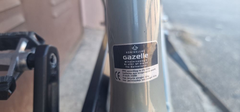 Rower elektryczny Gazelle Grenobl C8