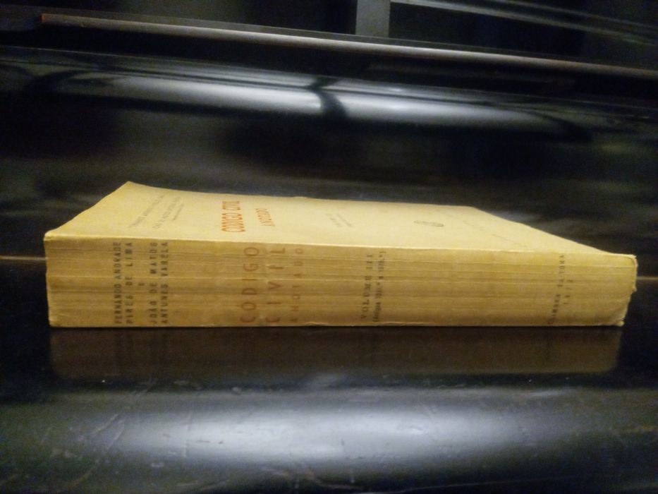 Código Civil Anotado vol.lll de Fernando Pires de Lima e João De Matos