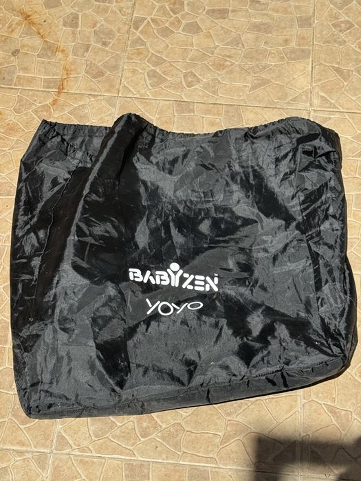 Babyzen Yoyo + capa de chuva + repousa pes