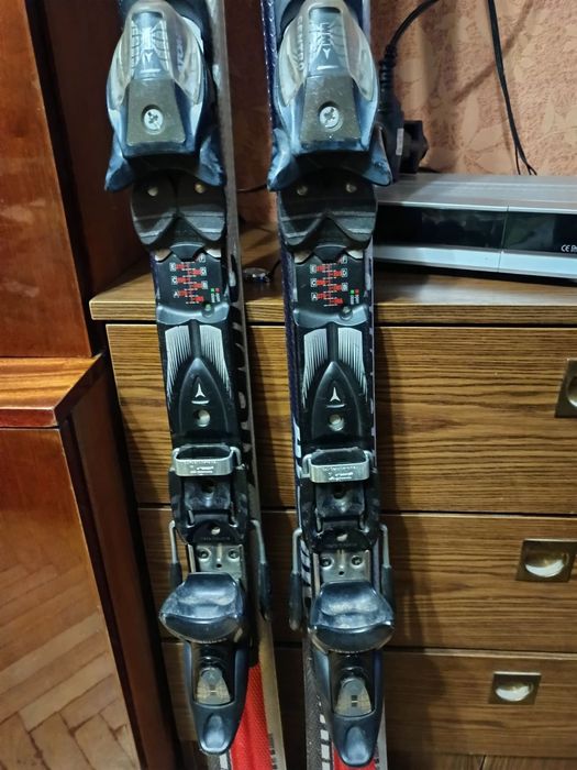 Горные лыжи Atomic