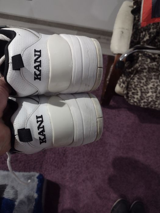 Кросовки Карл кани 45 размер кожаные