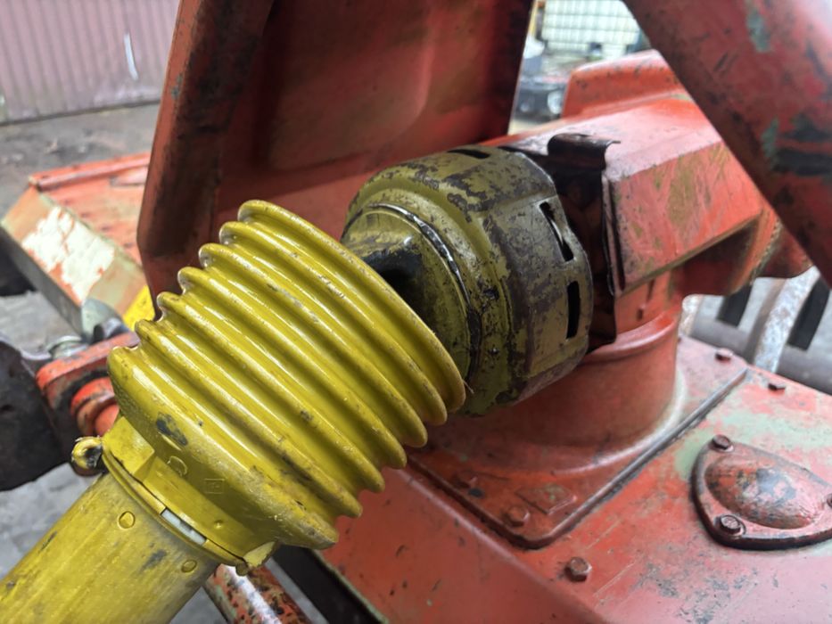 Agregat brona wirowa wirnikowa Becker Kuhn  3 metry wał