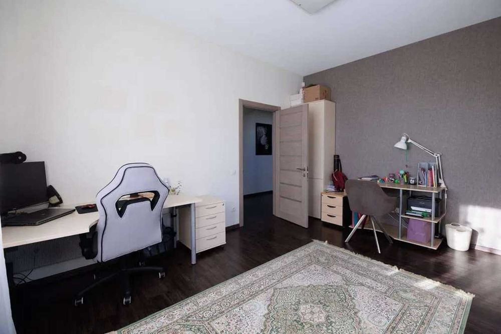 Продаж будинку в с.Хотів 250 кв.м. 10 соток.Чабани.