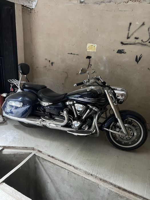Продається мотоцикл YAMAHA  XV1900