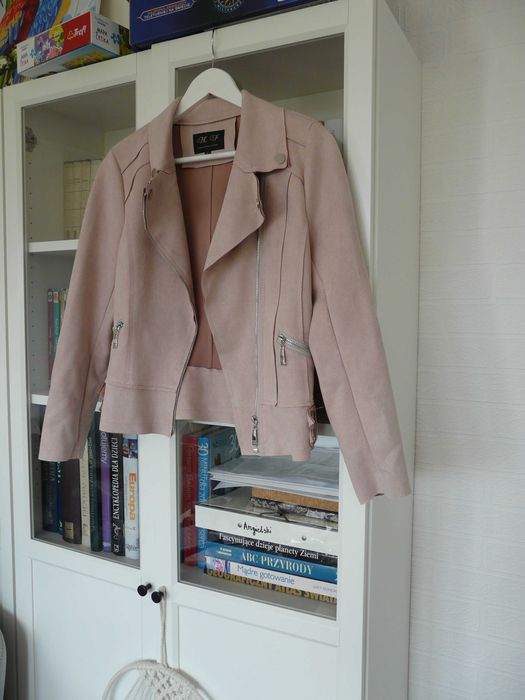 Jasno pudrowa/różowa ramoneska