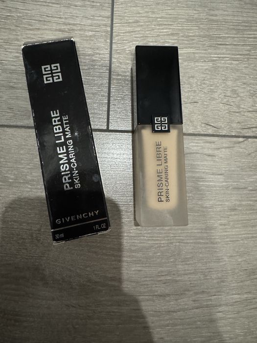 Givenchy prisme libre