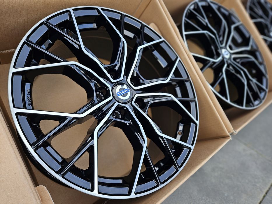 VOLVO 18 Nowe 5x108 S60 V60 S90 V90 S80 V70 XC60 XC40 V40 Felgi Czarne