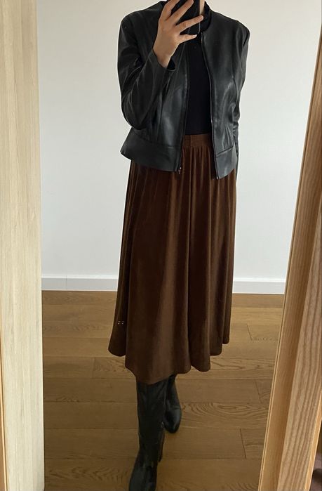 Piękna długa spódnica brazowa połyskliwa rozmiar uniwersalny