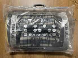 зимові чоботи чоловічі moon boot