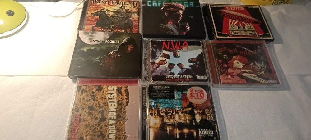 Płyty CD z muzyką Metallica ,Iron Maiden,inne 8 sztuk