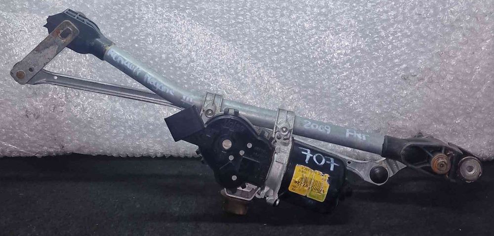 Motor Limpa Vidros Frente RENAULT MEGANE III Hatchback (BZ0/1_, B3_) ano 2009
